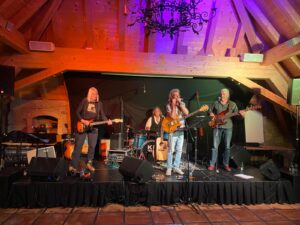 Members, Musiker, KH Project, Rock & Blues, Küre Hauser, Schlagzeuger, Schlagzeug, Rock und Blues, heimische Musikszene, Band, Bern, Bühne, handgemachte Musik, Berner Rockmusik, Lindbergh, Ocean, No Problem, Roots 66 feat. Polo Hofer, Konzert, Jack Minnig, Gitarre, HUBER MINNIG, BMG Ariola, Country, R&R Oldies, Kuno Lauener, Büne Huber, Endo Anaconda, Schmidi Schmidhauser, René Eberhard, Bass, Grooves, E-Bass, Rolf LL Lüthi, Matthias Heimlicher, Vlada, Philipp Fankhauser, Rockustics, Tutti Matti, Magna Carta, Andy Maurer, Hanery Amman. Professor Miquel Rubio, Konservatorium Bern, AM Gitarren & Bass Schule, Tres Pesetas, Acoustic Latin Gitarren Trio, Van Dox, Rock Cover Band Copperhead, Folk Rock Miraval Bamboo Faya, Reggea um Peppe Claudio (the Wailers) Bonnie & the Groove Cats, Plüsch, Andreas Vollenweider, Mich Gerber, Bellamy Brothers, Kenny Moore (Tina Turner), Sandee, Andy Pupato, Junior Marvin, Bob Marley, Referenze, Kontakt, Galerie, Audio & Video, Events, Video/Audio, Logos & Bandfotos, Stageplan