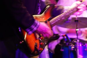 KH Project, Rock & Blues, Küre Hauser, Schlagzeuger, Schlagzeug, Rock und Blues, heimische Musikszene, Band, Bern, Bühne, handgemachte Musik, Berner Rockmusik, Lindbergh, Ocean, No Problem, Roots 66 feat. Polo Hofer, Konzert, Jack Minnig, Gitarre, HUBER MINNIG, BMG Ariola, Country, R&R Oldies, Kuno Lauener, Büne Huber, Endo Anaconda, Schmidi Schmidhauser, René Eberhard, Bass, Grooves, E-Bass, Rolf LL Lüthi, Matthias Heimlicher, Vlada, Philipp Fankhauser, Rockustics, Tutti Matti, Magna Carta, Andy Maurer, Hanery Amman. Professor Miquel Rubio, Konservatorium Bern, AM Gitarren & Bass Schule, Tres Pesetas, Acoustic Latin Gitarren Trio, Van Dox, Rock Cover Band Copperhead, Folk Rock Miraval Bamboo Faya, Reggea um Peppe Claudio (the Wailers) Bonnie & the Groove Cats, Plüsch, Andreas Vollenweider, Mich Gerber, Bellamy Brothers, Kenny Moore (Tina Turner), Sandee, Andy Pupato, Junior Marvin, Bob Marley, Referenze, Kontakt, Galerie, Audio & Video, Events, Video/Audio, Logos & Bandfotos, Stageplan, Can’t Go Home No More – Walter Liniger, Hundred Miles, Endless Me, Lost You In The Canyon – M. Cohn, Cant Find My Way Home – S. Winwood, Lay Down Sally – E. Clapton, Setting Me Up – M. Knopfler, This In Your World – C. Russel. Mahogany, Mahogany Hall, Mahogany Hall Bern, Yvonne Moore, Live-Gig,